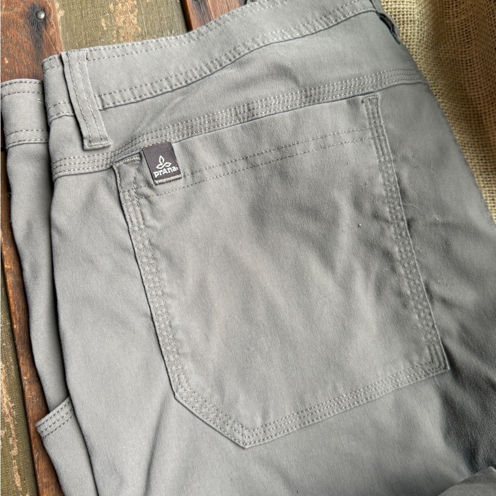 Prana Light Gray Stretch Casual Pants